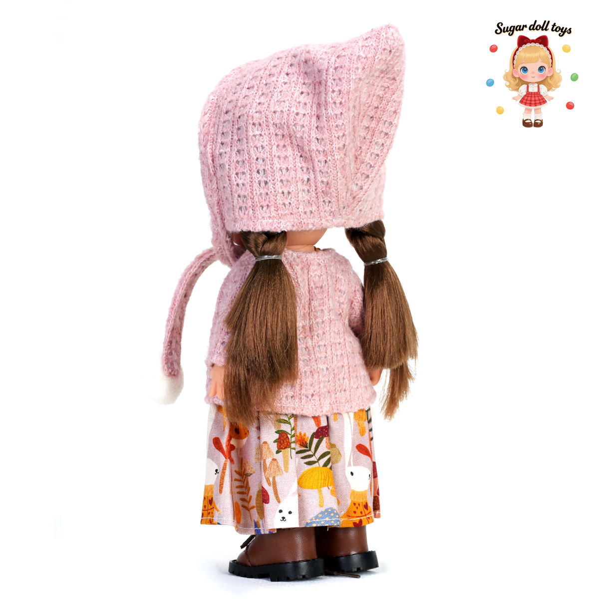Mia Freckle Long‑Faced Doll is a collectible dress‑up doll with warm pastoral winter artistic forest‑style aesthetic. Ideal gift for girls and doll enthusiasts for Christmas, birthdays, winter themed display and companion play.