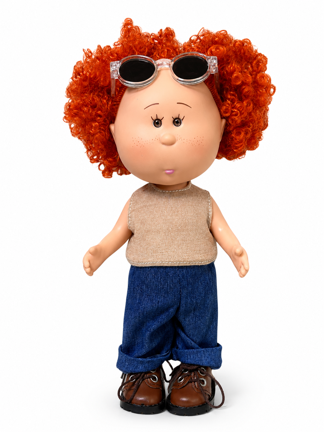 24 CM MIA Potato Vinyl Doll Ginger Red Afro Curly Hair Black Lens Clear Frame Sunglasses Khaki Sleeveless Tank Top Rolled Denim Jeans Brown Lace-up Leather Shoes Detachable Outfit DIY Dress Up Collectible Toy Birthday Gift For Kids Adult Collectors